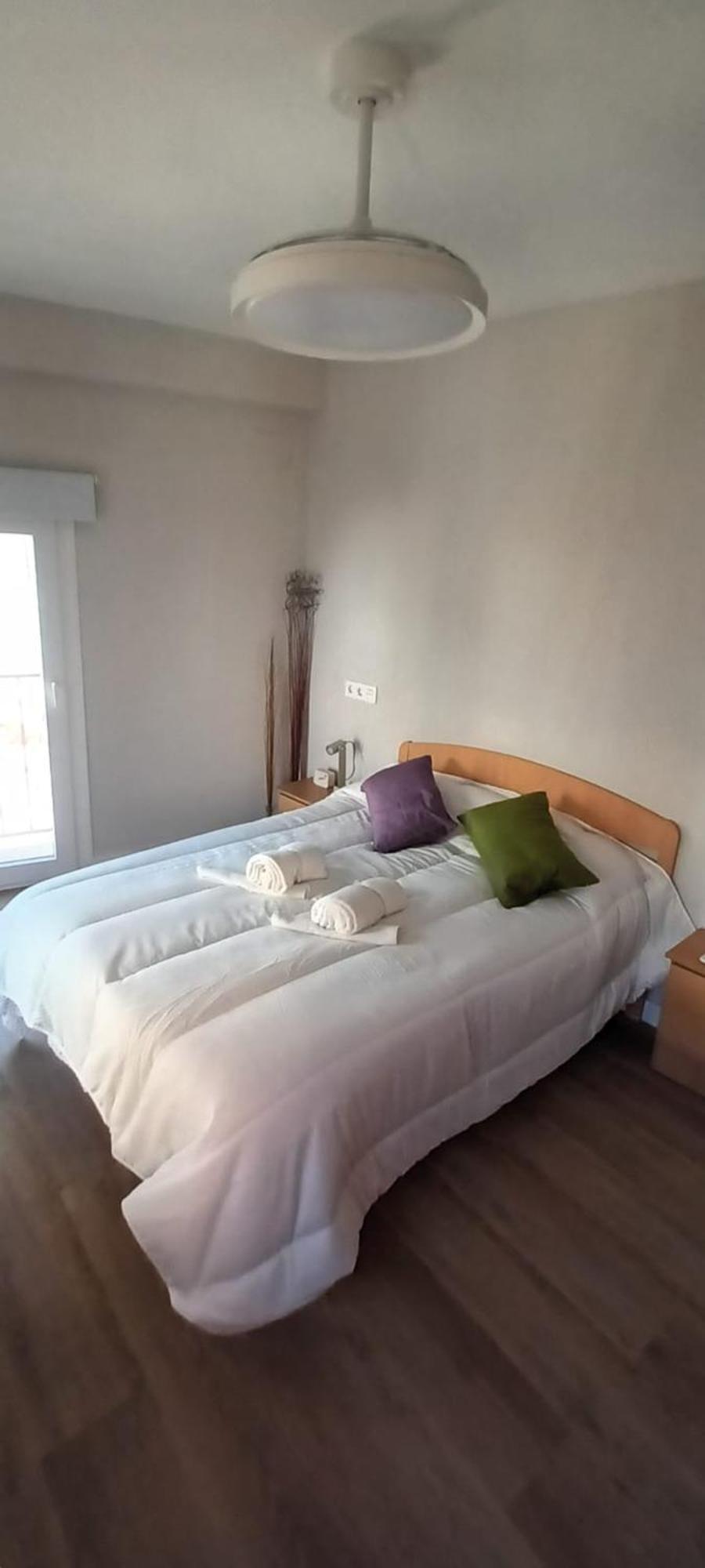 Centro- Piso Reformado, Exterior, Wifi, A 1 Minuto De Puerta Purchena *